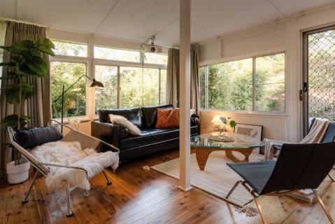 Romantic Garden Cottage With Home Cinema - Accommodation Adelaide 3