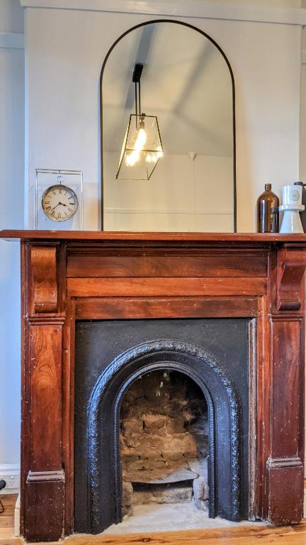Roseland Cottage - CBD Heritage - Accommodation Adelaide 1