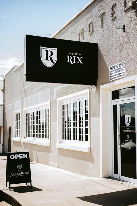 Rix Hotel Motel - Accommodation Adelaide 2