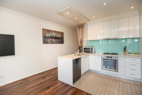 Rome Sky Villa - Accommodation Adelaide 3