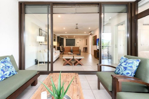 Rooftop Tranquility At Stunning Temple Resort - Accommodation Adelaide 1