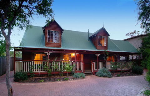 Rosewood Cottage - Accommodation Adelaide 1