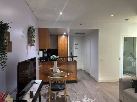 Royal Garden Residence - Accommodation Adelaide 3