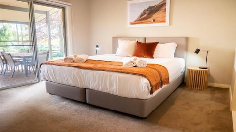 RUST - Accommodation Adelaide 3