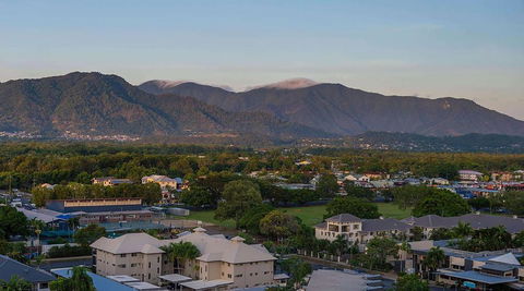 Rydges Esplanade Resort Cairns - Accommodation Adelaide 1