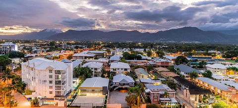 Rydges Esplanade Resort Cairns - Accommodation Adelaide 3