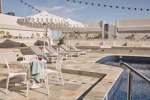 Rydges Melbourne - Accommodation Adelaide 1