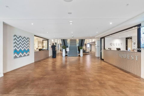 Sails By The Bay - Ocean Views - Wi-Fi - Netflix - Accommodation Adelaide 3