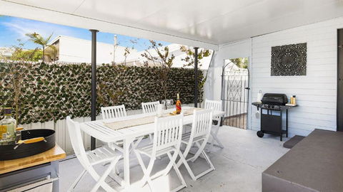 Salamander Sweet Foreshore Drive - Accommodation Adelaide 0