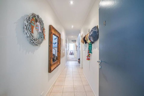 Saltwater 5 - Sleeps 8 - Close To Main Beach - Accommodation Adelaide 3