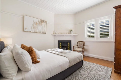 Sampson Cottage - Historic Charm - Accommodation Adelaide 1