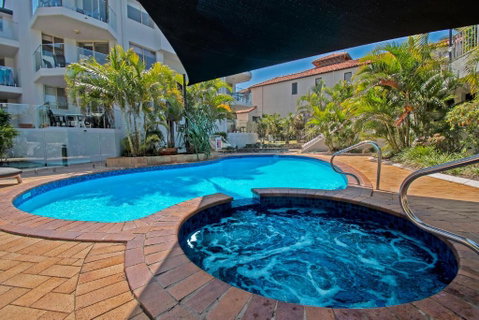 Sandcastles On Currumbin Beach - Accommodation Adelaide 2