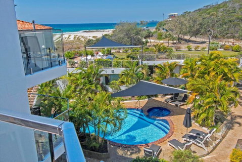 Sandcastles On Currumbin Beach - Accommodation Adelaide 0