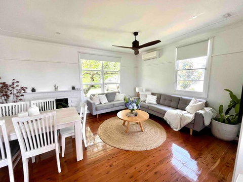 Sandon Beach Cottage - Accommodation Adelaide 2