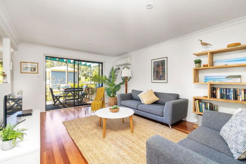 Sandpiper, Hyams Beach - Accommodation Adelaide 0