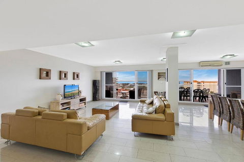 Sandy Cove Apartment The Entrance 48a - Accommodation Adelaide 1