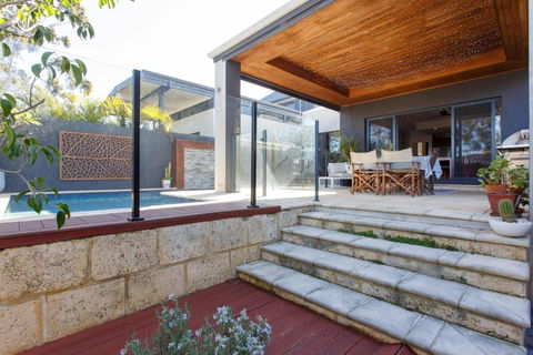 Stella Retreat - Townhouse With Pool - Accommodation Adelaide 2