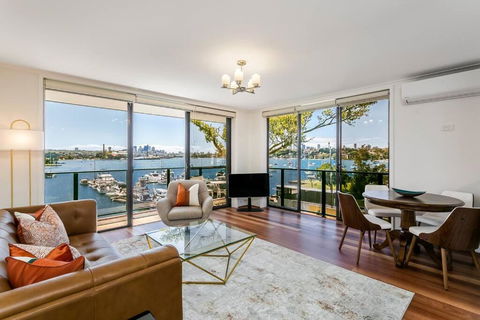 STG38 - Stunning Waterfront Apartment - Drummoyne - Accommodation Adelaide 0