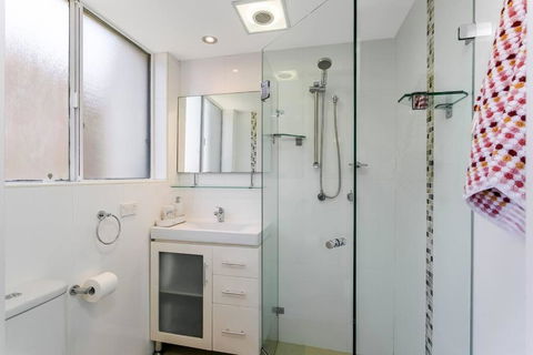 STG38 - Stunning Waterfront Apartment - Drummoyne - Accommodation Adelaide 3