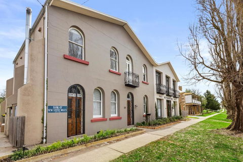 TARALGA TERRACES The Bank - Accommodation Adelaide 0