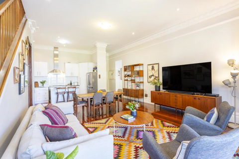 The Federation Cottage - EXECUTIVE ESCAPES - Accommodation Adelaide 1