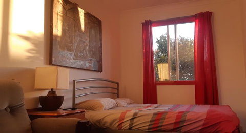Beachside Backpackers - Accommodation Adelaide 2