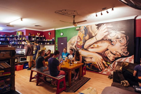 Beachside Backpackers - Accommodation Adelaide 0