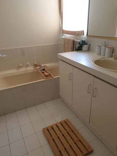 Beachside Retreat - Accommodation Adelaide 1