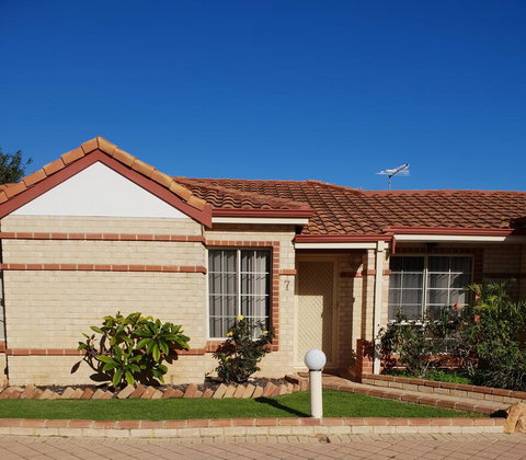 Beachside Retreat 2 - Accommodation Adelaide 0