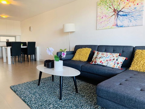 Beautiful Home Close To Shopping Mall And Train Hornsby - Accommodation Adelaide 3