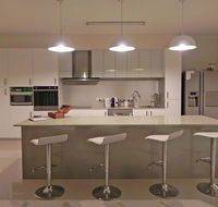 Beautifully Appointed Large Family Home - Accommodation Adelaide