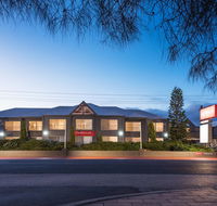 Bellevue On The Lakes - Accommodation Adelaide