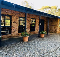 Beulah by the Lake - Accommodation Adelaide