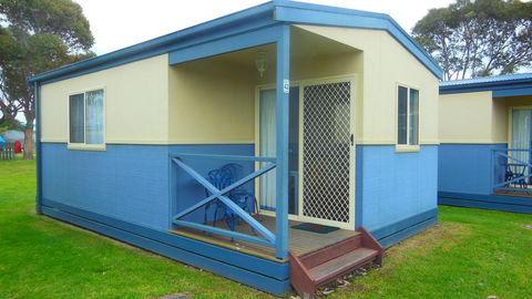 BIG4 Waters Edge Holiday Park - Accommodation Adelaide 0