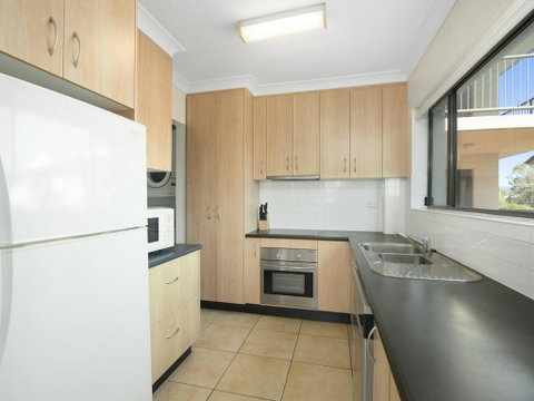 BILINGA GARDENS, UNIT 7 - Accommodation Adelaide 2