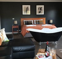 Blaze Rock Retreat - Accommodation Adelaide
