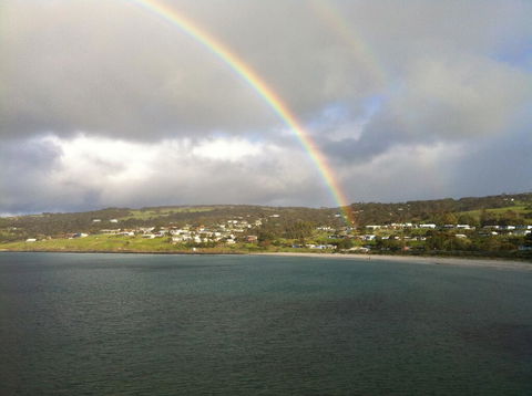 Blue Wren Beach House - Accommodation Adelaide 0