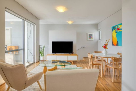 The Nordic Nook - A Relaxed Redcliffe Stay - Accommodation Adelaide 0