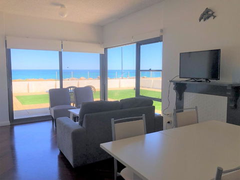 The Somerton Beach Retreat - Accommodation Adelaide 0