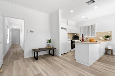 The Shamrock House A - Accommodation Adelaide 2