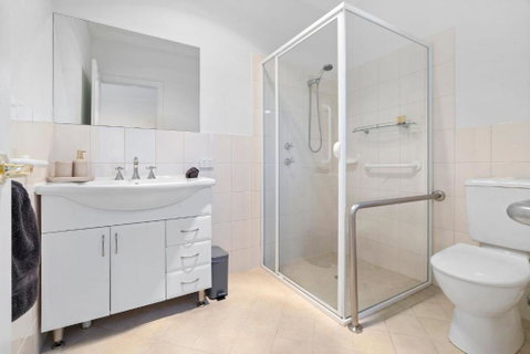 The Shamrock House A - Accommodation Adelaide 3