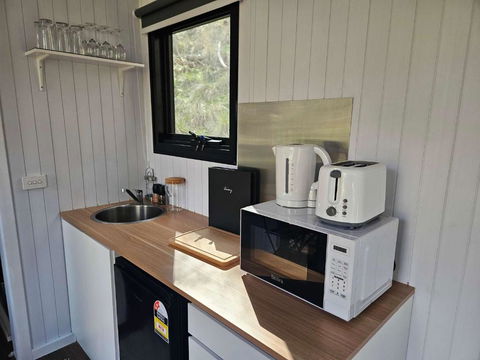 The Verge Of Nowhere Oak By Tiny Away - Accommodation Adelaide 1