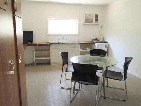 Tinman Roadhouse - Accommodation Adelaide 2