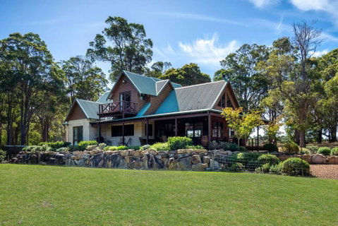 Tintagel Estate I Private Properties - Accommodation Adelaide 0
