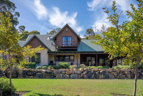 Tintagel Estate I Private Properties - Accommodation Adelaide 3