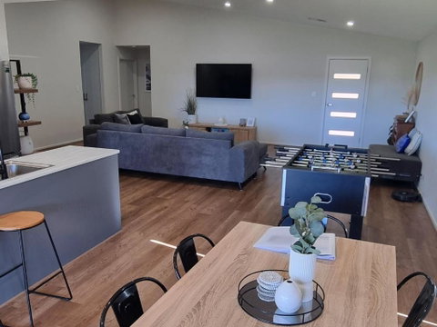 Wellington Marina70 - Accommodation Adelaide 3