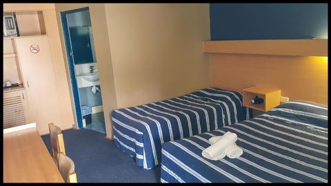 Windsor Motel - Accommodation Adelaide 1