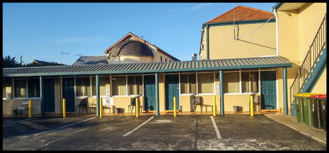 Windsor Motel - Accommodation Adelaide 0