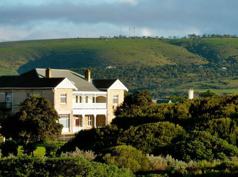 YHA Port Elliot Beach House - Accommodation Adelaide 0