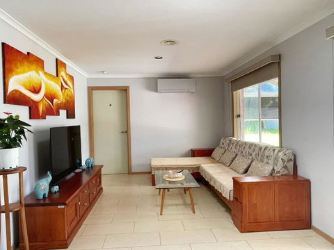 YF Home Sweet Home - Accommodation Adelaide 1